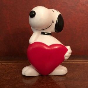 1966 Snoopy Cupid Toy Action Figure